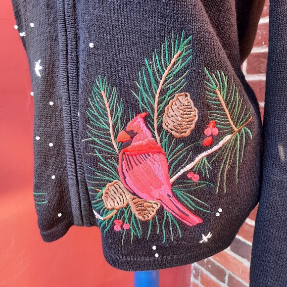 Vintage 90's Christmas Sweater Cardinals Bird Faux Fur Collar Cardigan Small - Picture 3 of 12